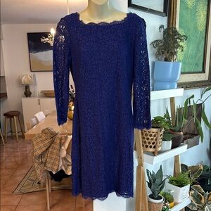 Adrianna Papell Elegant Blue Lace Knee Length Long Sleeve Dress